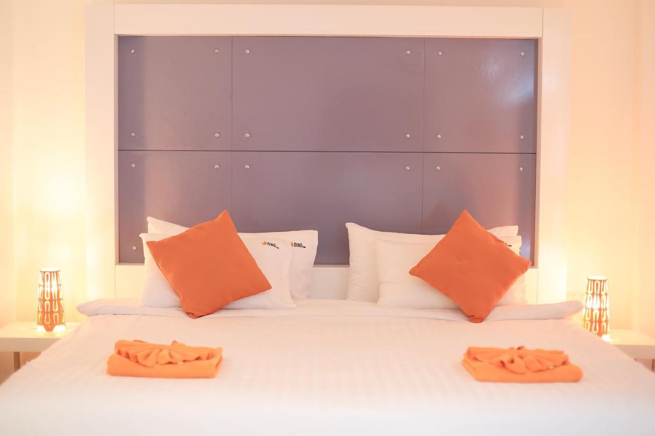 The Original Orange Hotel Nakhon Si Thammarat Zimmer foto