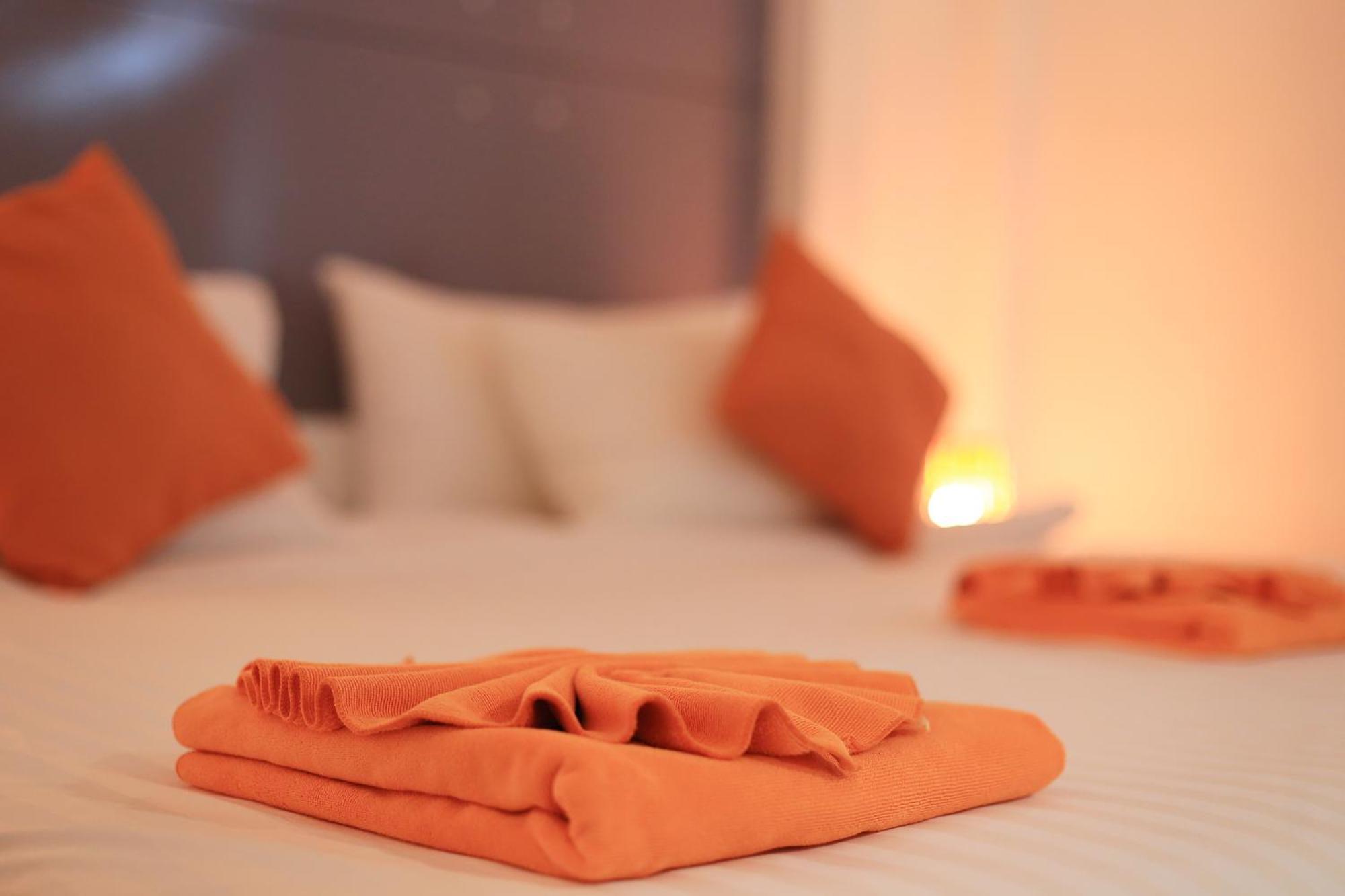 The Original Orange Hotel Nakhon Si Thammarat Zimmer foto